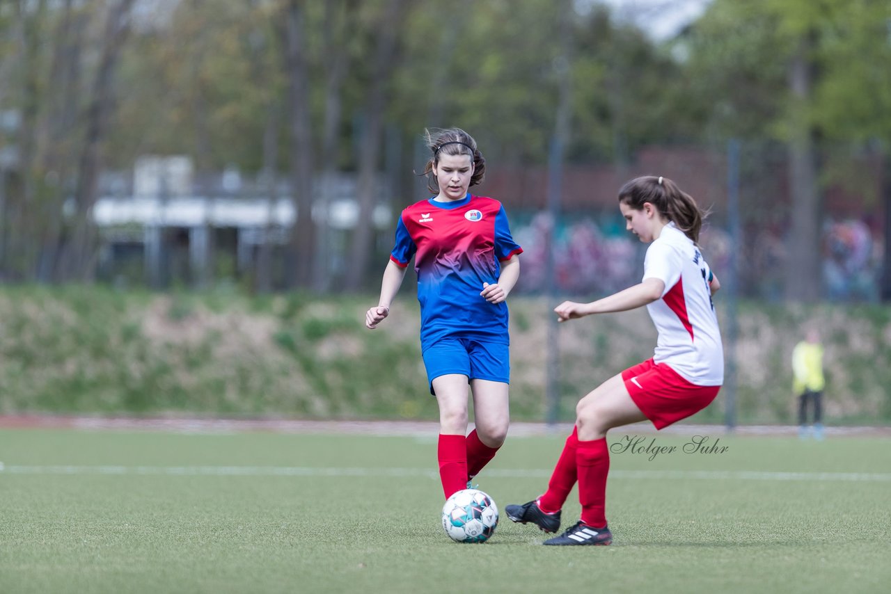 Bild 161 - wCJ Walddoerfer 2 - VfL Pinneberg 2 : Ergebnis: 7:0